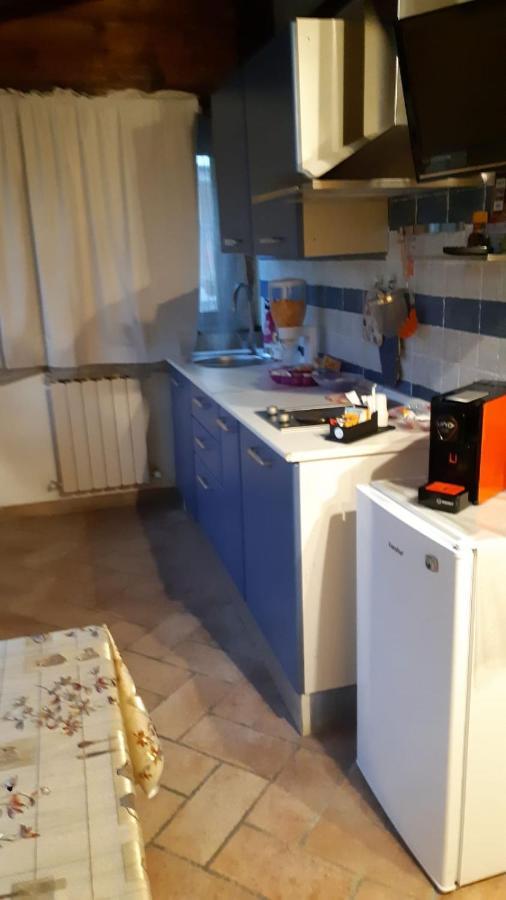 Il Castagneto Panzió Camerino Kültér fotó