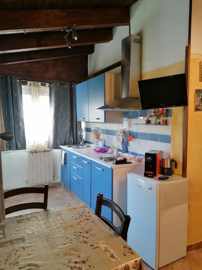Il Castagneto Panzió Camerino Kültér fotó